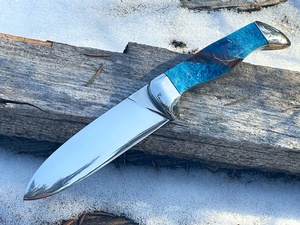 Samuel B Dallaire Camping Knife Magnacut (Blue&White Resin with Honeycomb)